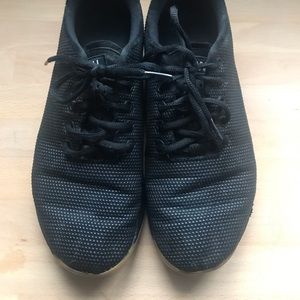 Black nobull cross trainer shoes size 9